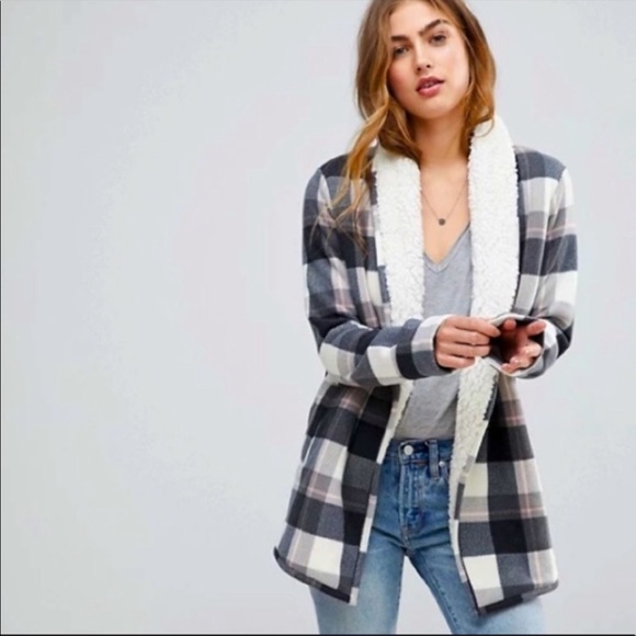 NWT Abercrombie & Fitch Sherpa Sweater Jacket - Picture 10 of 10